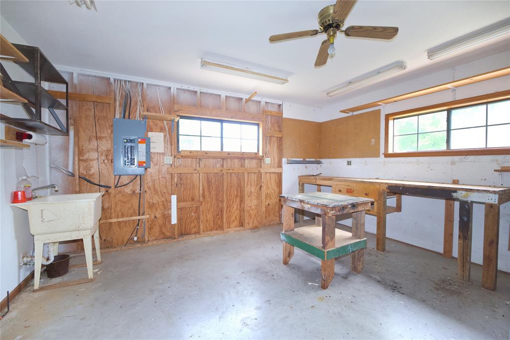 1196 County Road 260 Property Photo 32