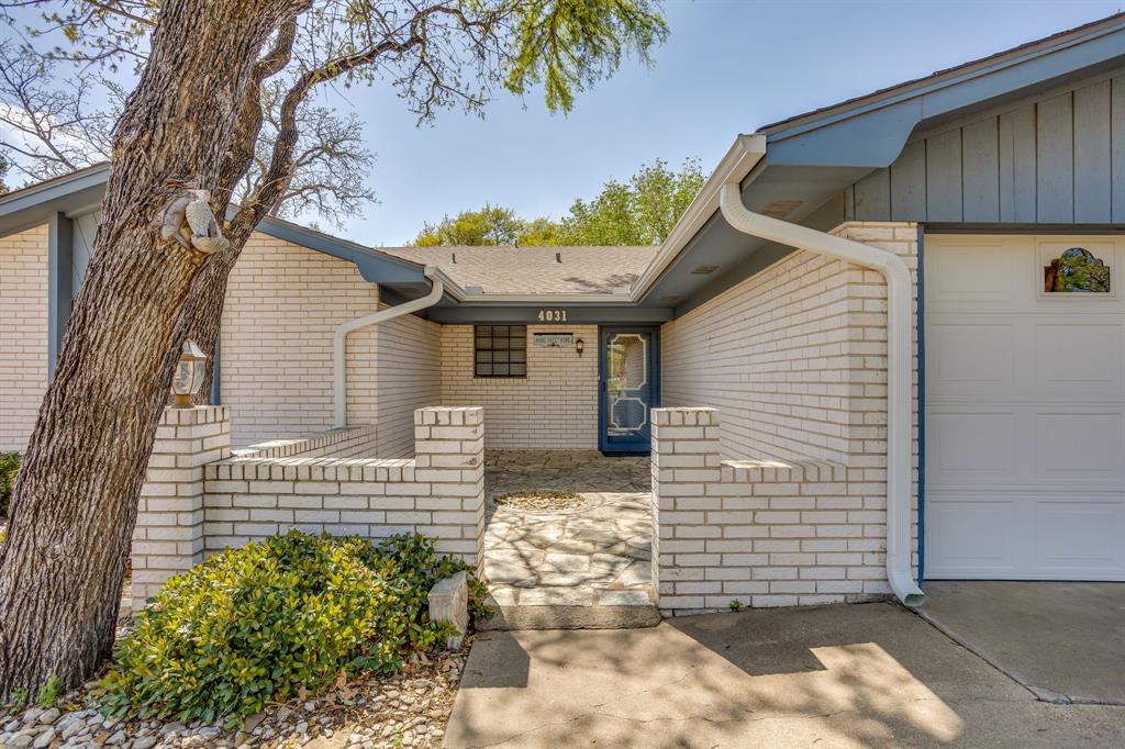 4031 Fairway Drive Property Photo 4