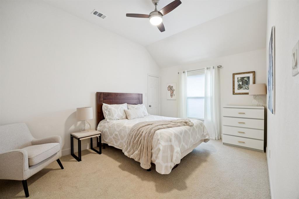 2405 Throckmorton Street Property Photo 26