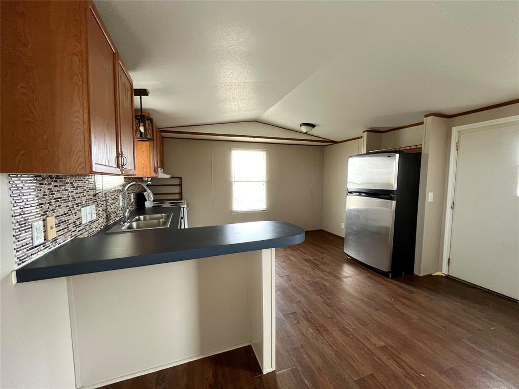 8082 Fm 697 Property Photo 4