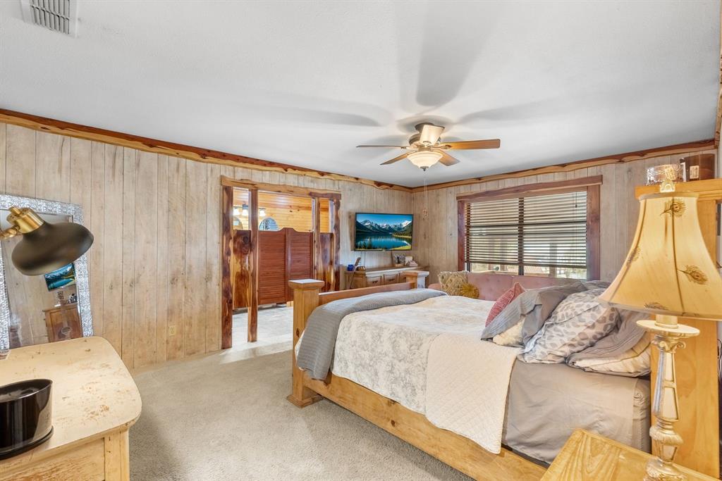 138 County Road 2404 Property Photo 13