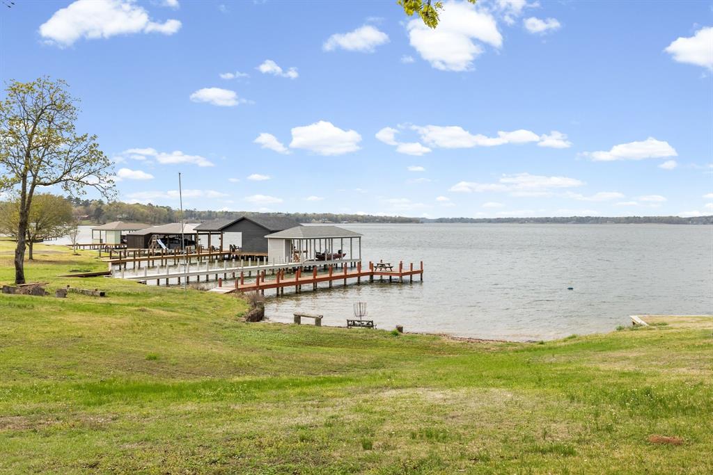 138 County Road 2404 Property Photo 32