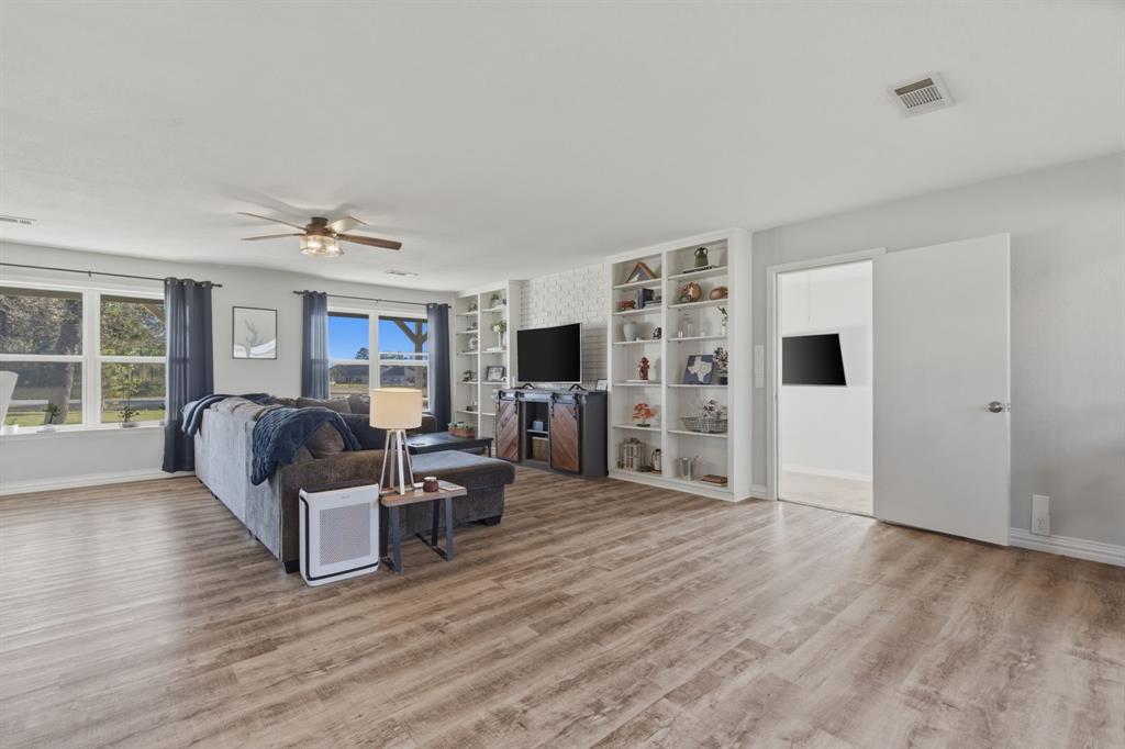 143 Mohave Drive Property Photo 11