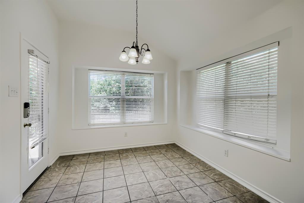 1630 Ashbourne Drive Property Photo 9
