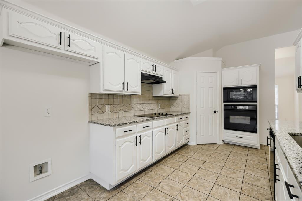 1630 Ashbourne Drive Property Photo 11