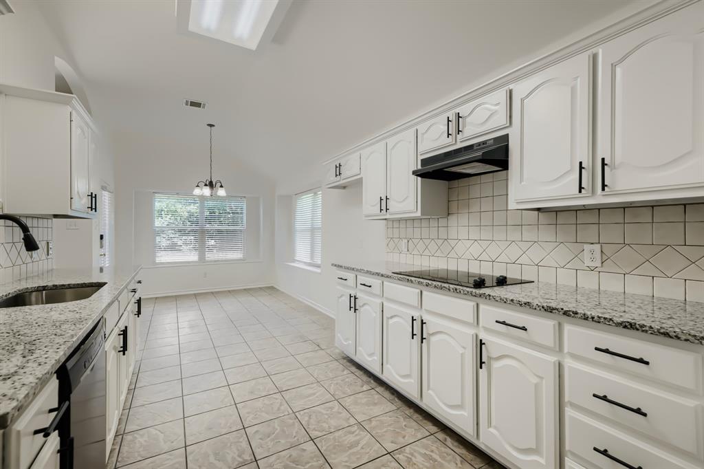 1630 Ashbourne Drive Property Photo 13