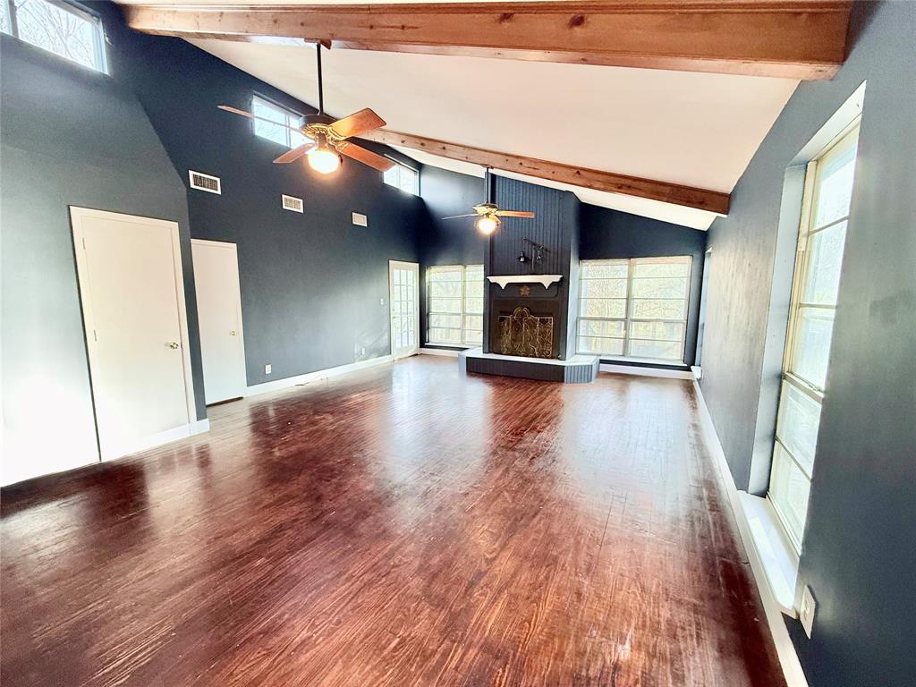 620 Denton Drive Property Photo 6