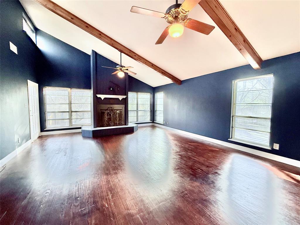 620 Denton Drive Property Photo 7