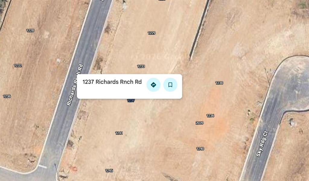 1237 Richards Ranch Road Property Photo 1