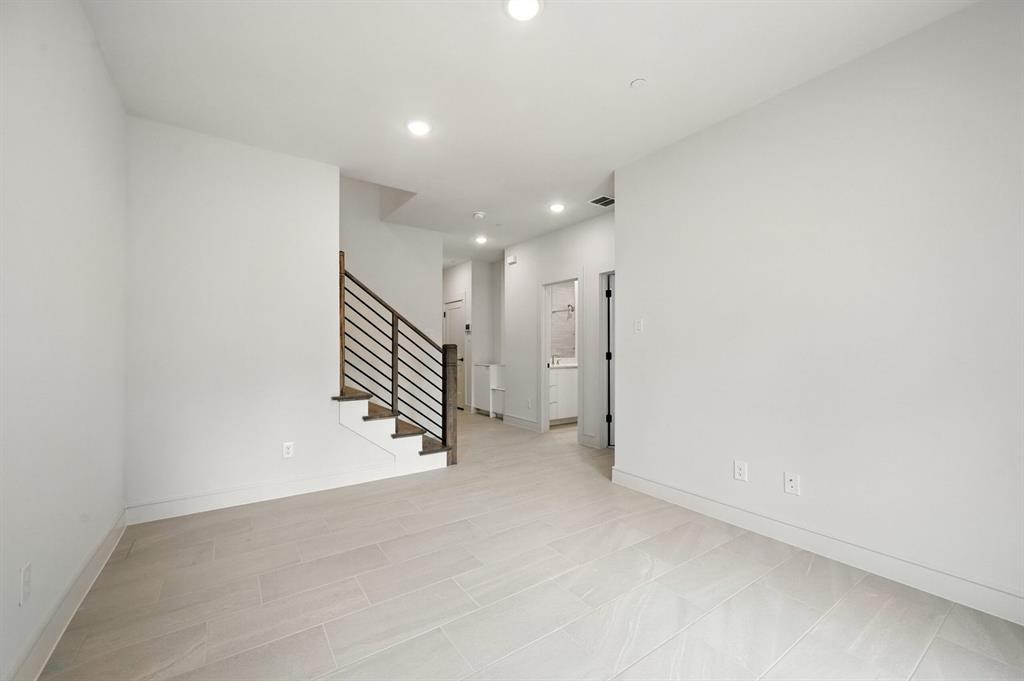 1364 Cherry Hills Lane Property Photo 10