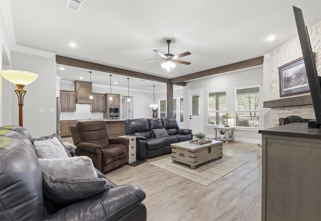 2021 Crystal Palace Boulevard Property Photo 7