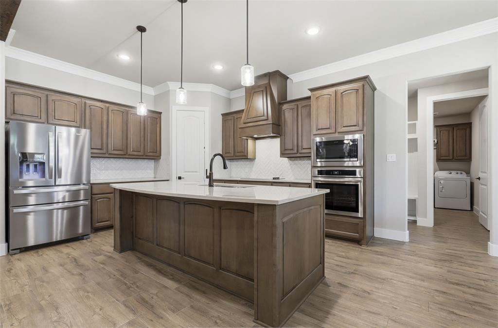 2021 Crystal Palace Boulevard Property Photo 10