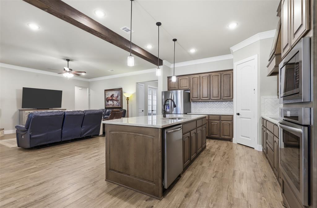 2021 Crystal Palace Boulevard Property Photo 11