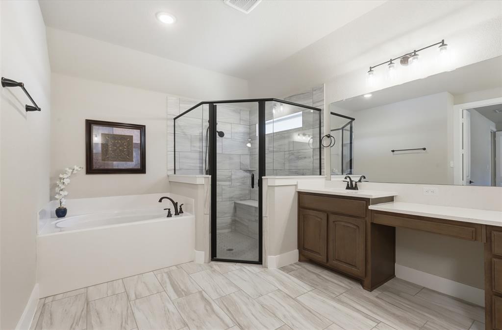 2021 Crystal Palace Boulevard Property Photo 18