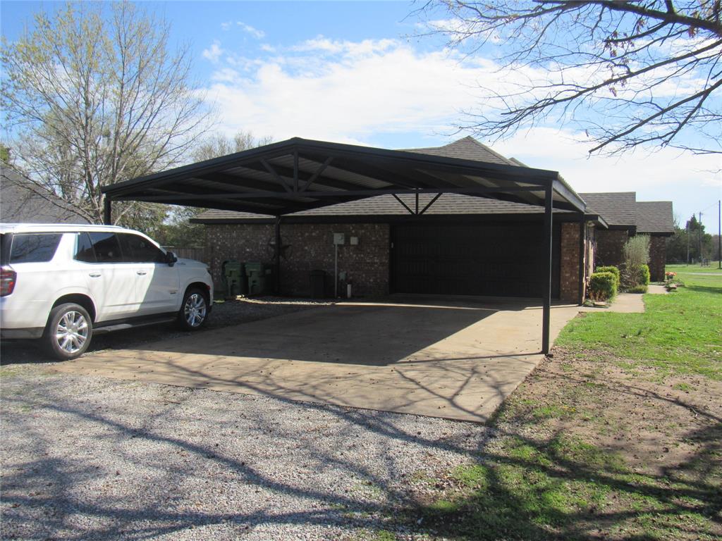 4019 E Fm 120 Property Photo 4