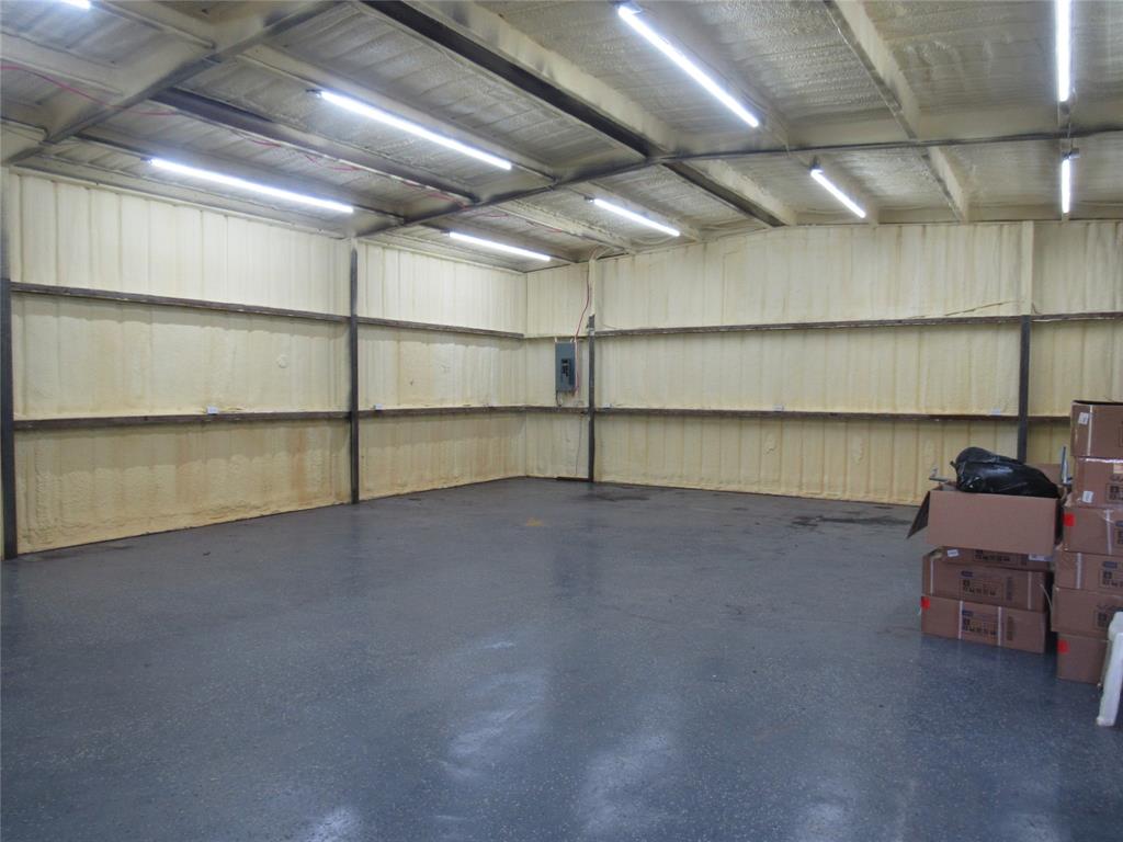 4019 E Fm 120 Property Photo 6