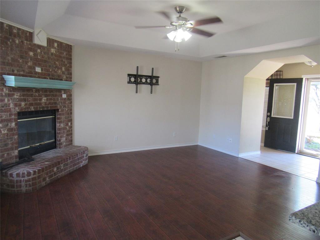 4019 E Fm 120 Property Photo 11
