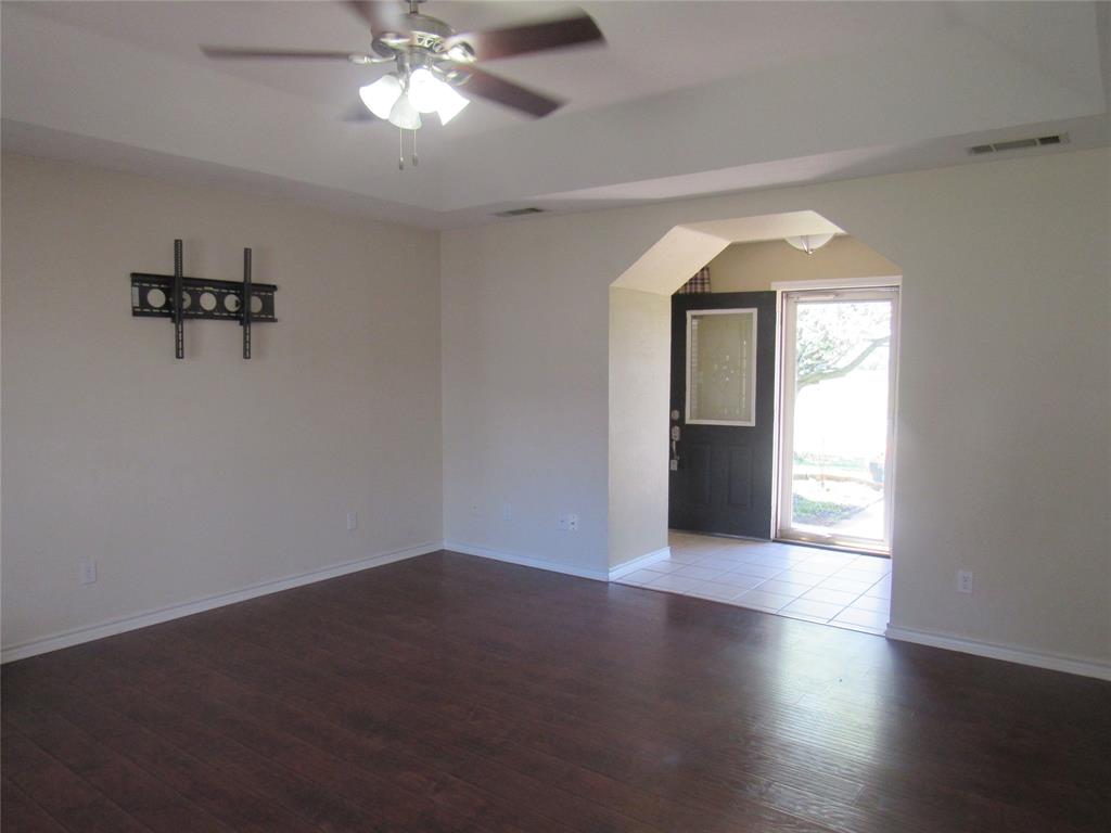 4019 E Fm 120 Property Photo 33