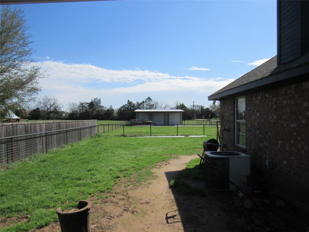 4019 E Fm 120 Property Photo 34