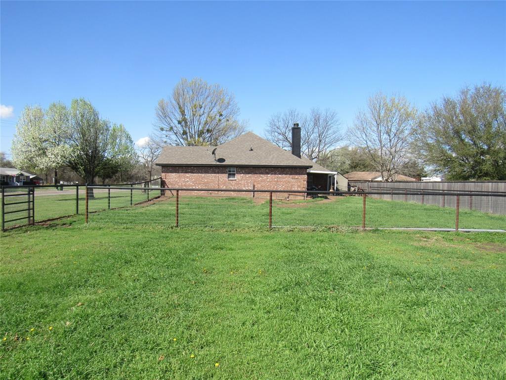 4019 E Fm 120 Property Photo 38