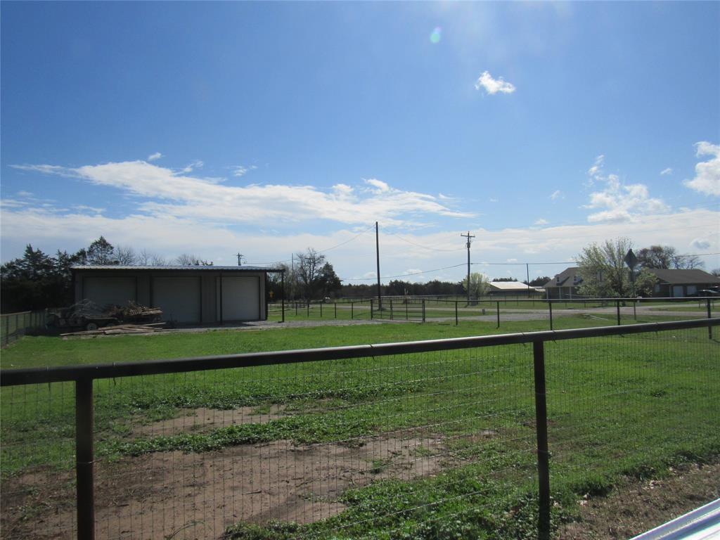 4019 E Fm 120 Property Photo 40