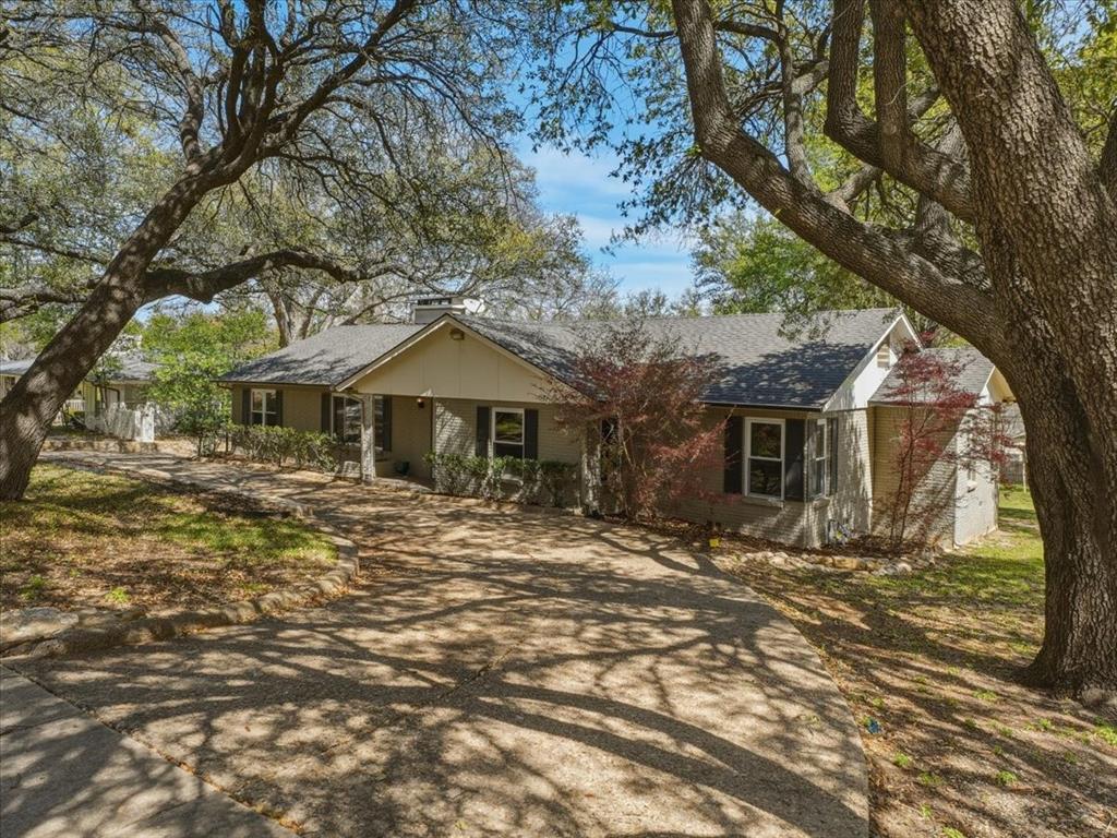 3863 Clayton Road Property Photo 4