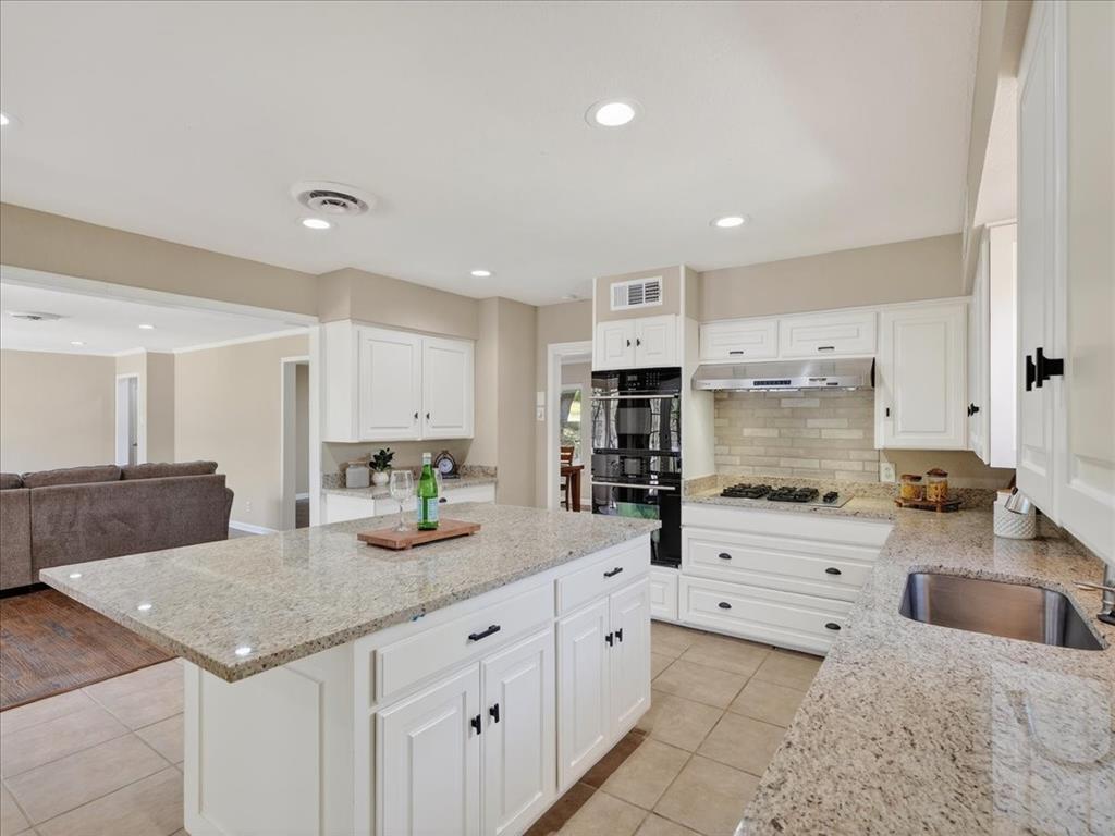 3863 Clayton Road Property Photo 14