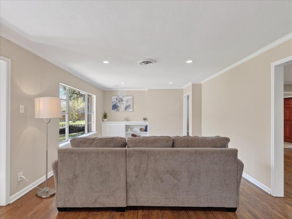 3863 Clayton Road Property Photo 17
