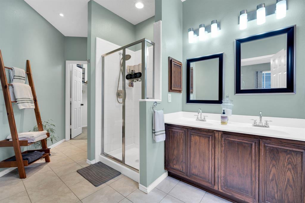 622 Hugh Walker Drive Property Photo 14