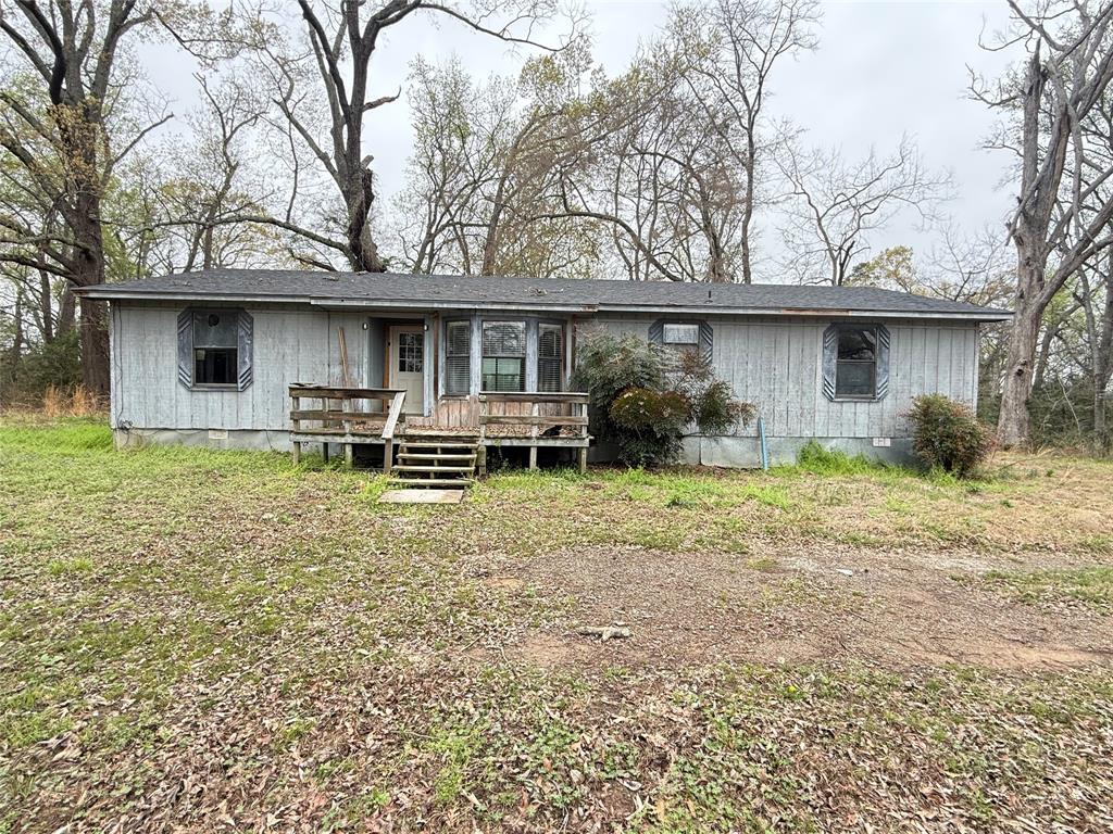 8708 Farm Road 127 Property Photo 1