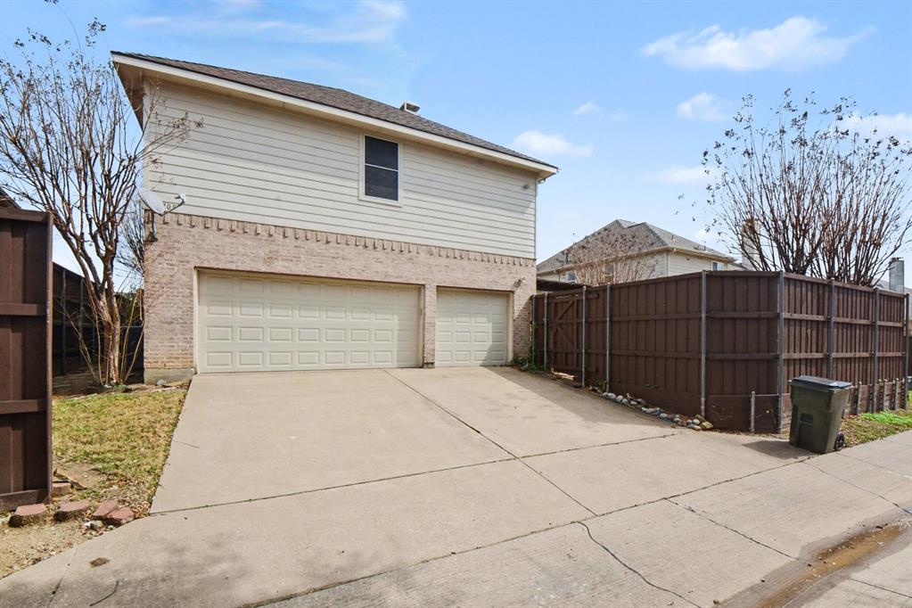 8709 Havant Lane Property Photo 28