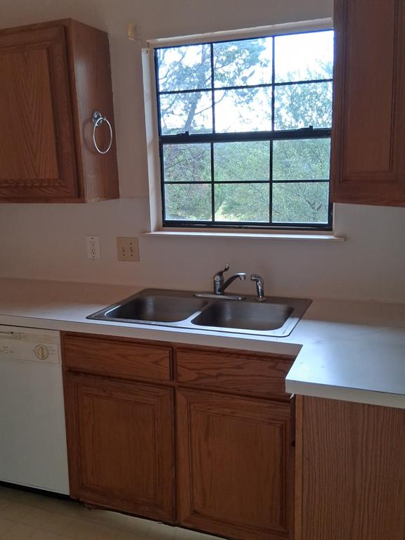 193 County Road 1513 Property Photo 9