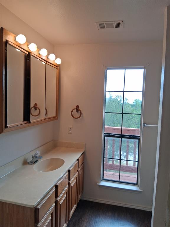 193 County Road 1513 Property Photo 16