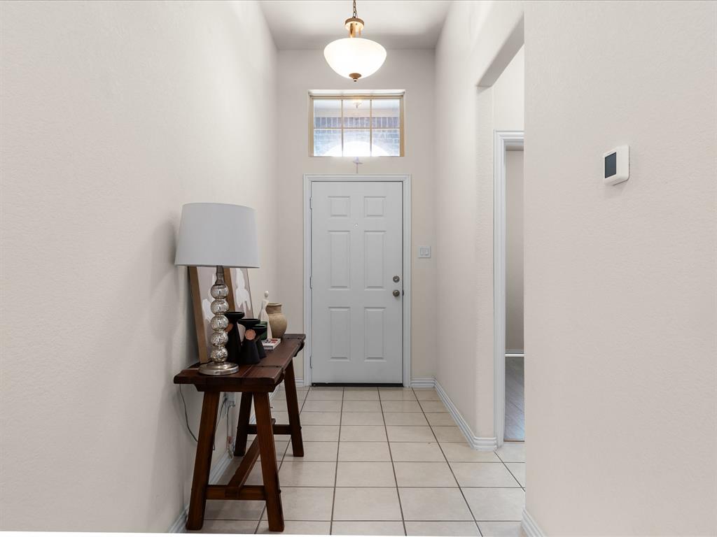 209 Emerald Creek Drive Property Photo 3