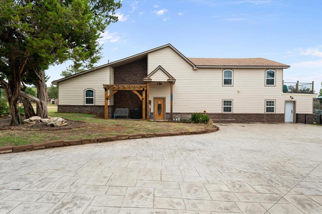 419 Sky Harbour Court Property Photo 1
