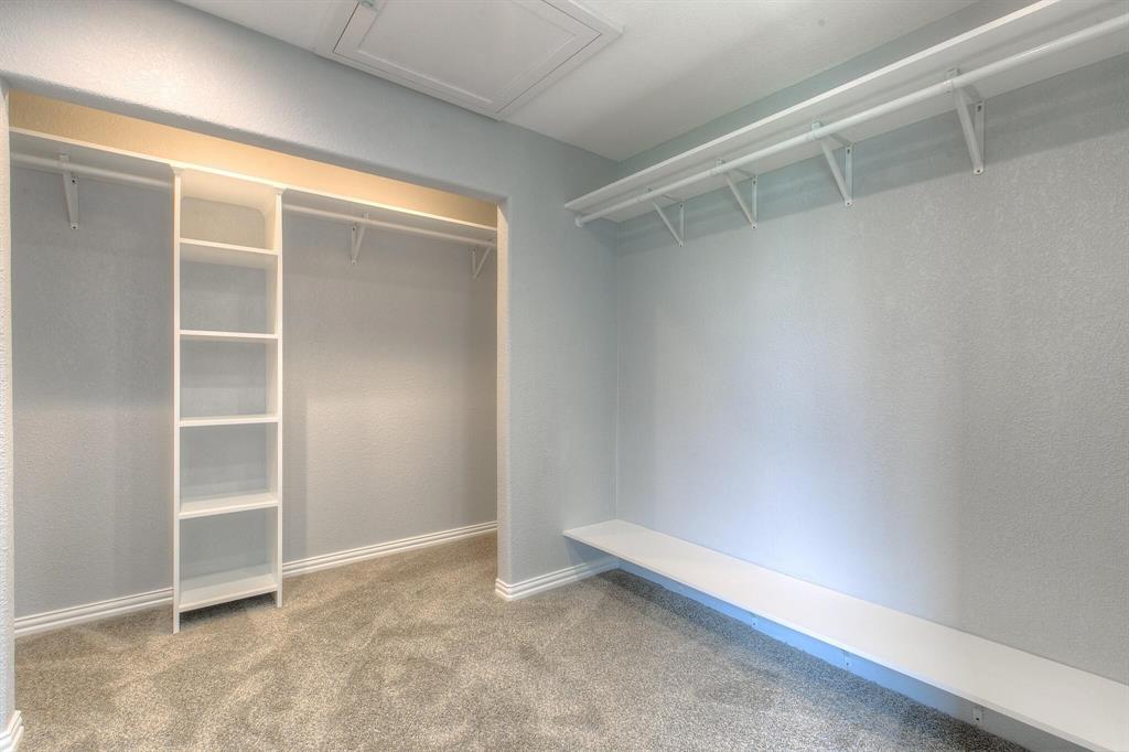 419 Sky Harbour Court Property Photo 17