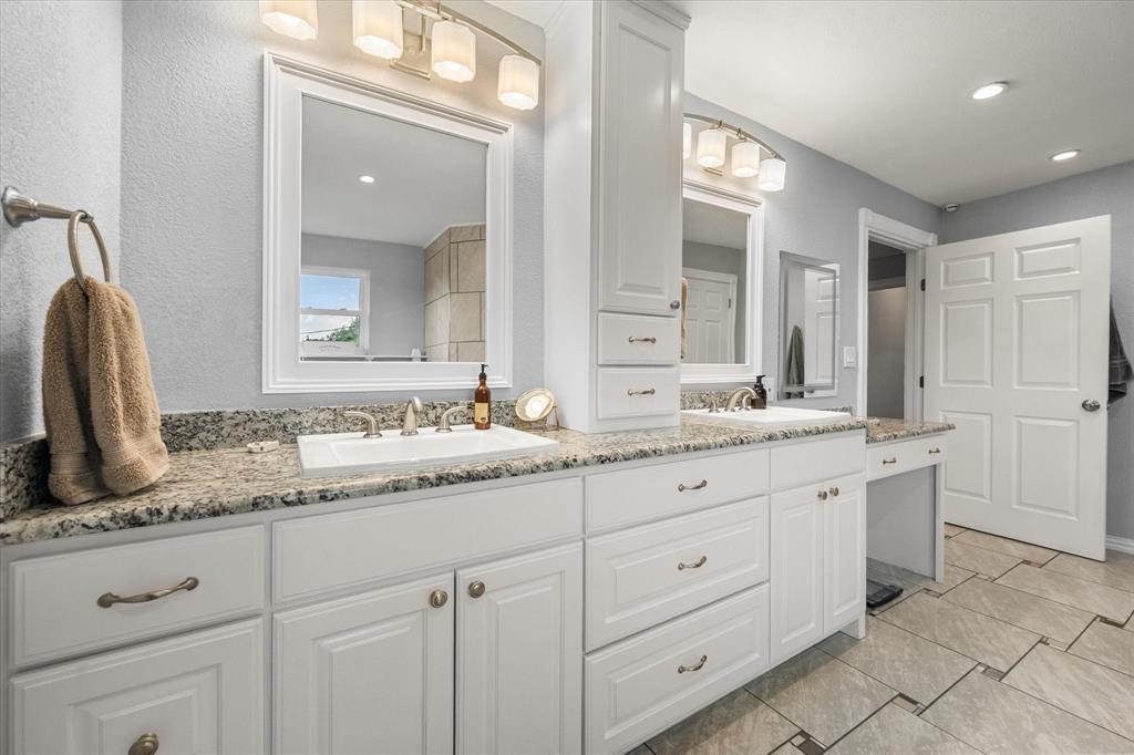 419 Sky Harbour Court Property Photo 18