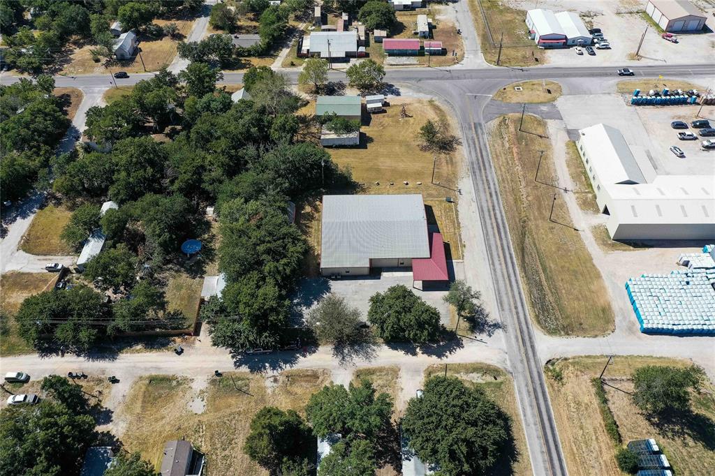 205 N Davis Street Property Photo 4