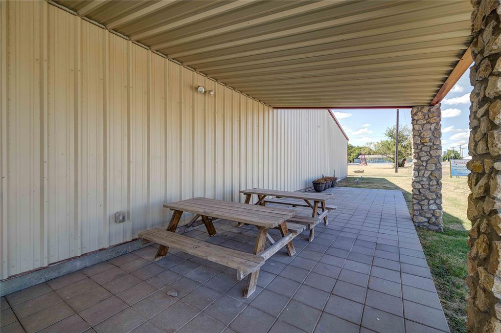 205 N Davis Street Property Photo 32
