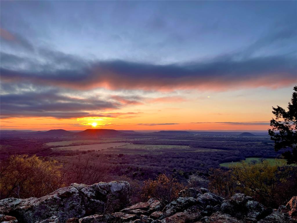 1390 Clayton Mountain Road Property Photo 3