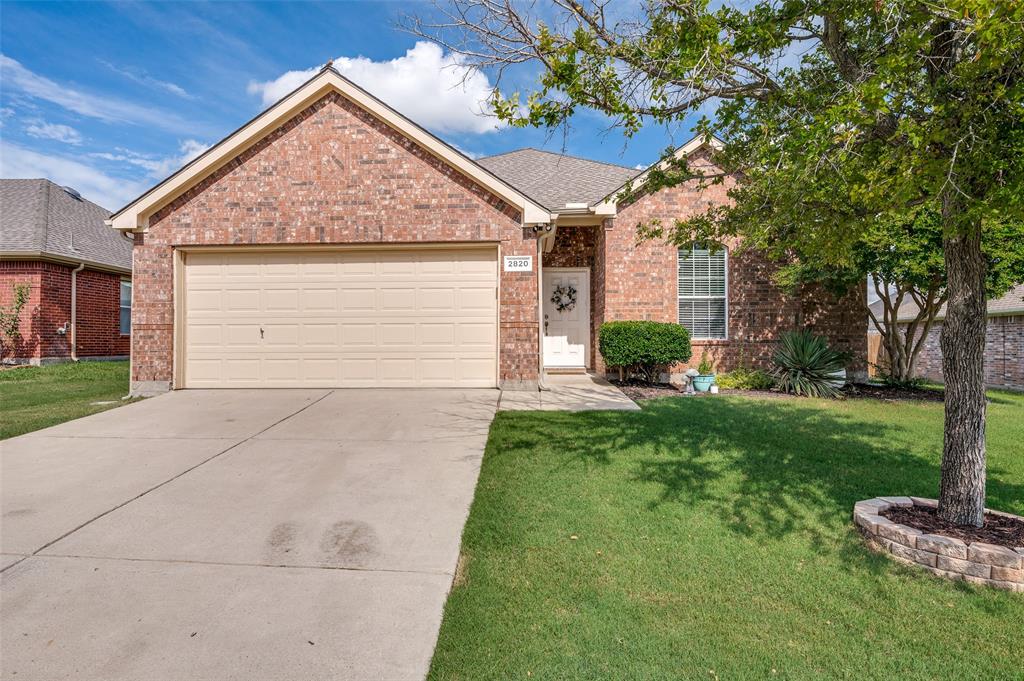 2820 Saddlebred Trail Property Photo 1