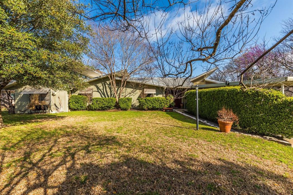224 Mohon Drive Property Photo 3