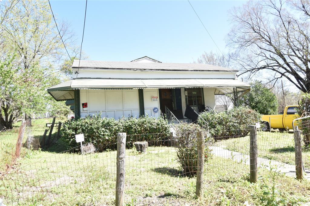 917 Pickett Street Property Photo 1