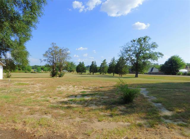 2524 Greenhill Rd Property Photo 2
