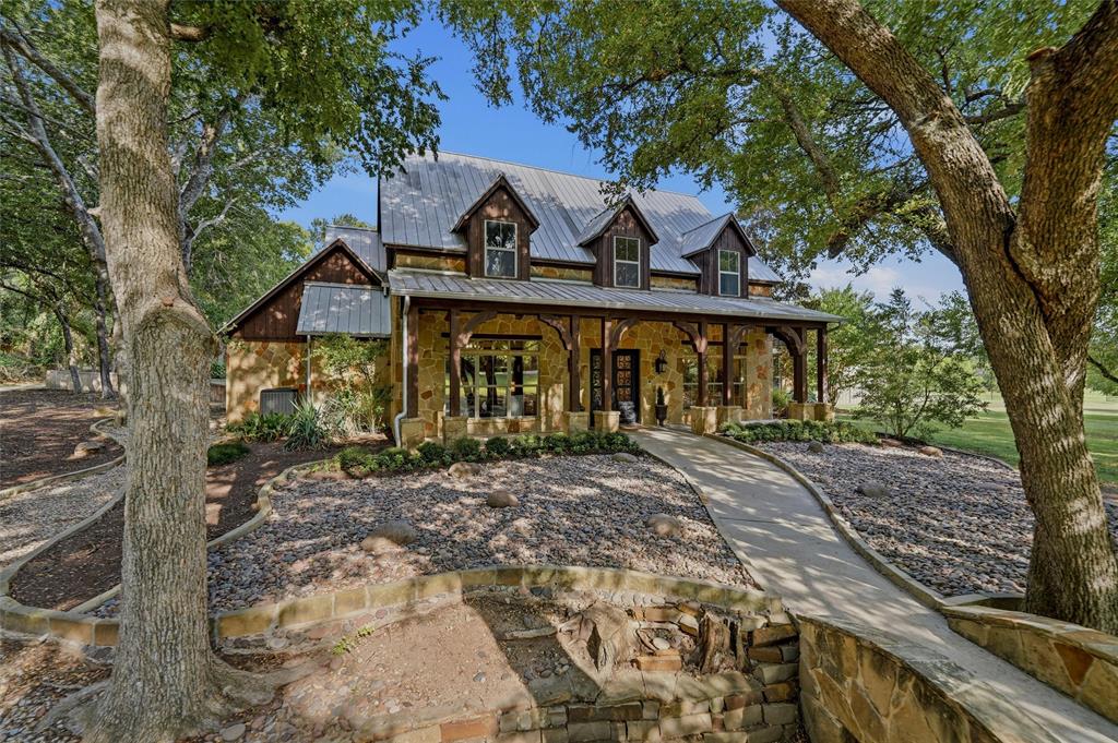 129 Trinity Bluffs Property Photo 2