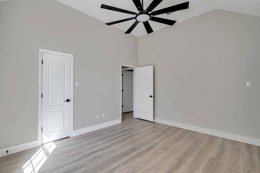 125 Devon Court Property Photo 26