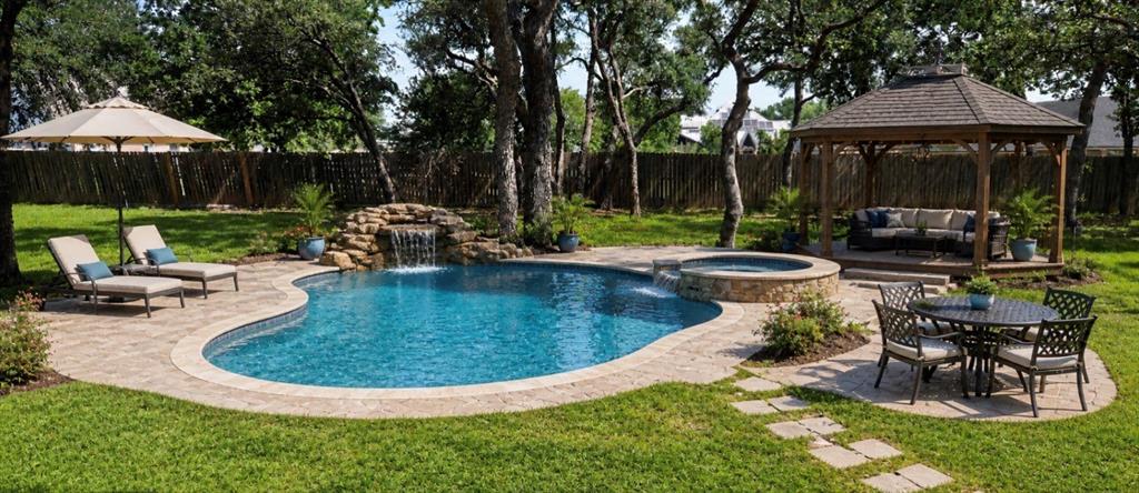 125 Devon Court Property Photo 38