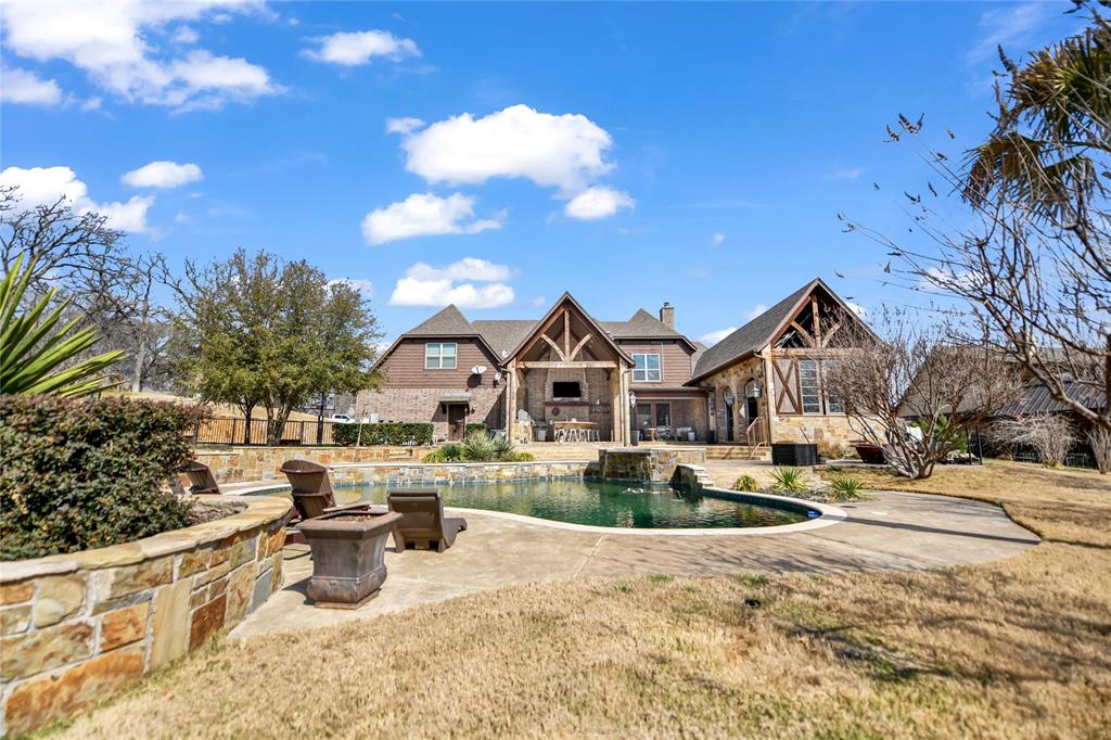 108 Buchanan Court Property Photo 8
