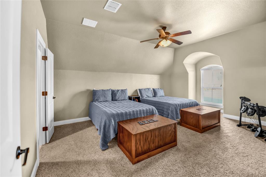 108 Buchanan Court Property Photo 38