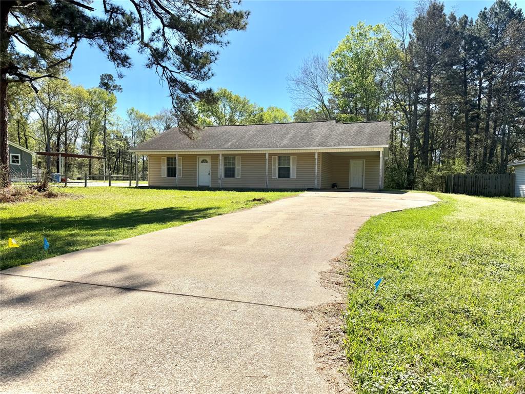 2502 Davisville Road Property Photo 9